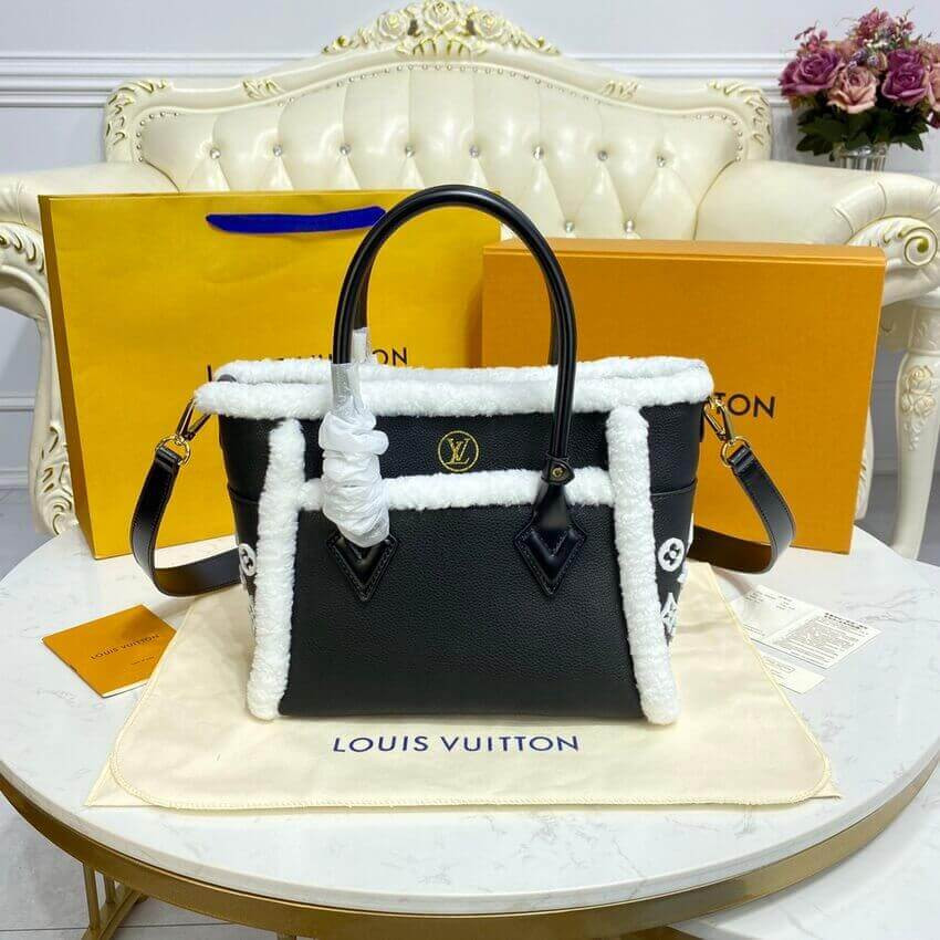 Louis Vuitton On My Side PM M58919 Black