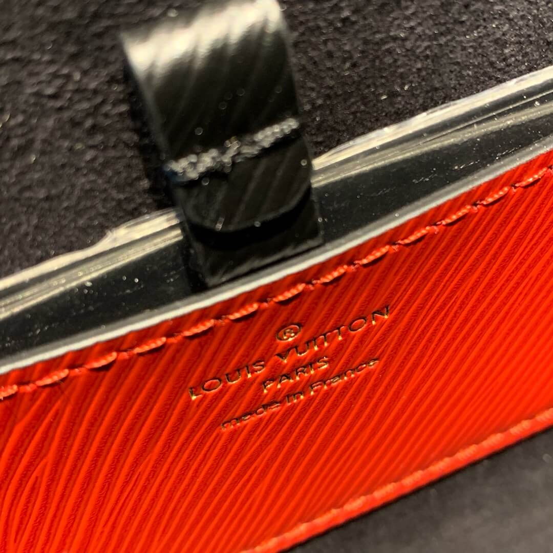 Louis Vuitton Epi Leather Twist MM M53926-1