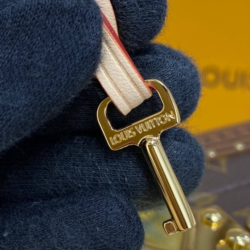 Louis Vuitton Monogram Valisette Tresor M45673