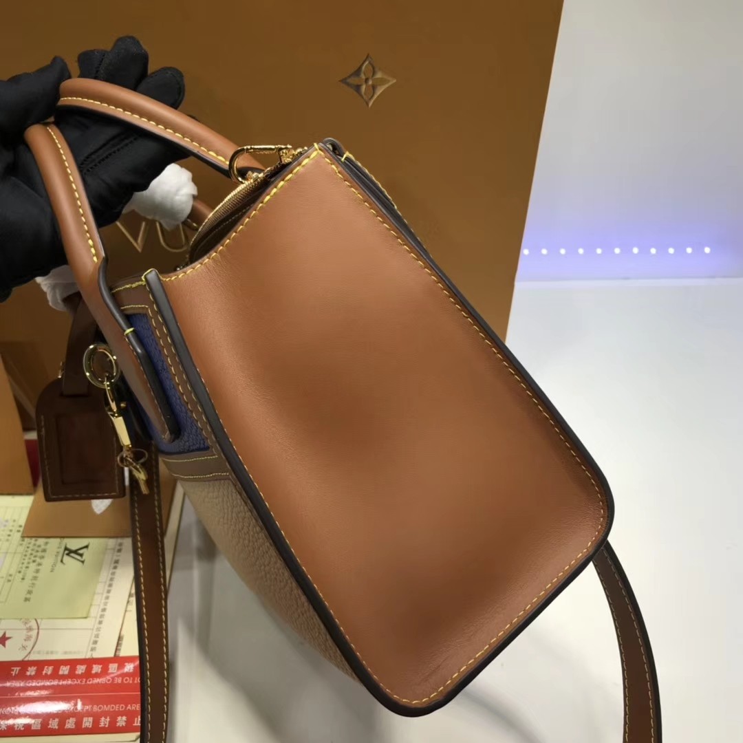 Louis Vuitton City Steamer MiNi M55099