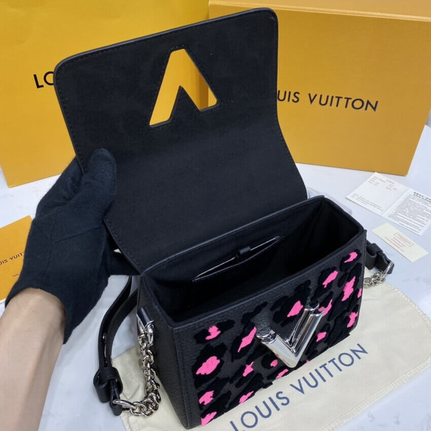 Louis Vuitton Twist PM M58569