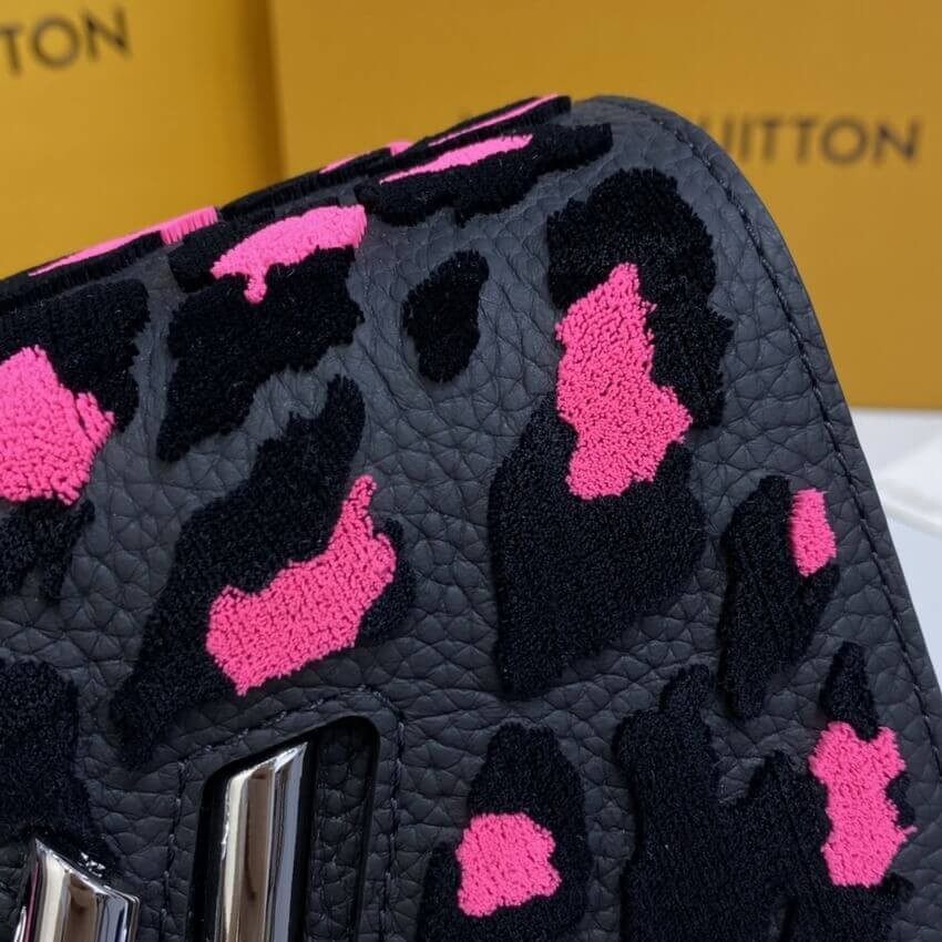 Louis Vuitton Twist PM M58569