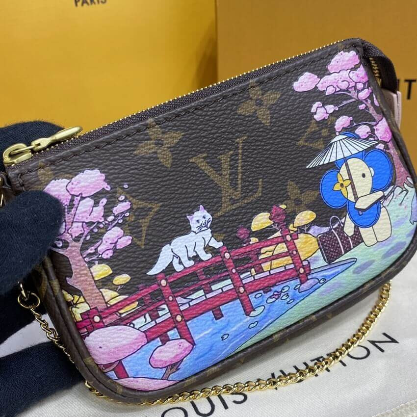 Louis Vuitton Monogram Canvas Mini Pochette Accessoires M45905