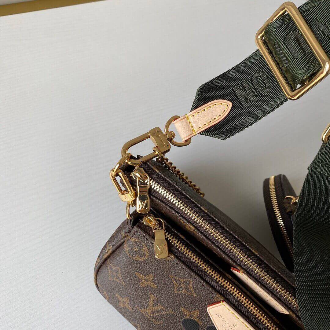 Louis Vuitton Mickey Mouse Print Multi Pochette Accessoires M44813