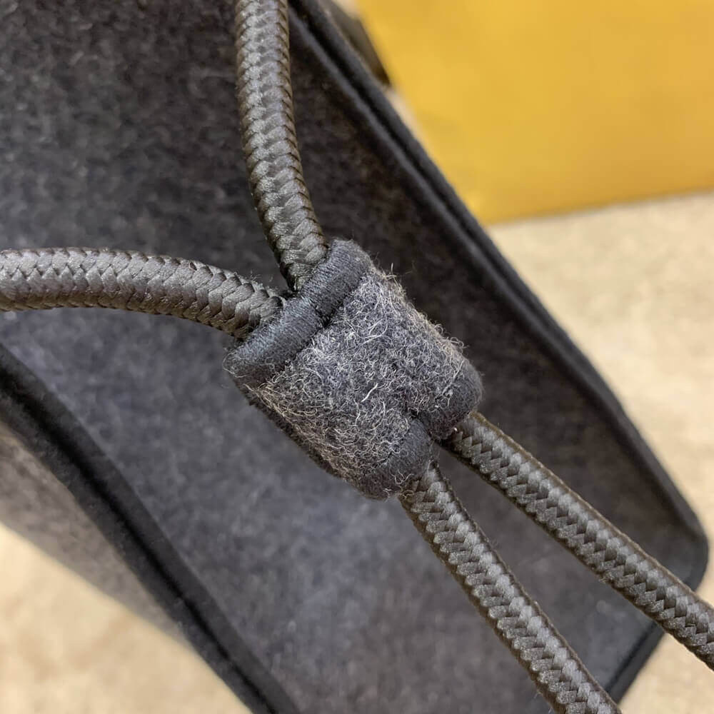 Fendi Logo Wool Shopper 8BH379