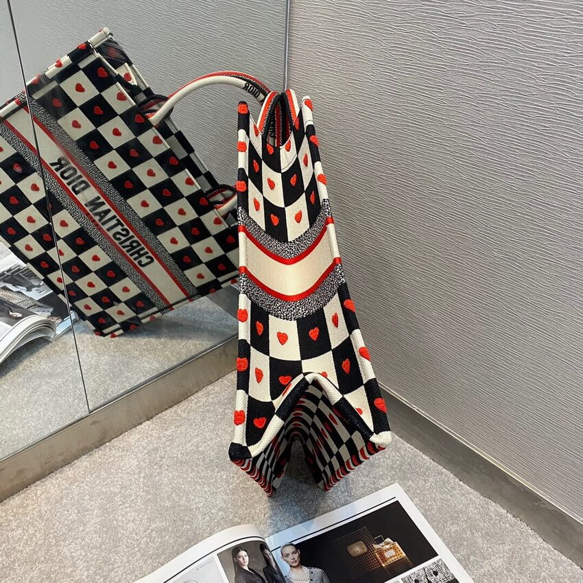 Christian Dior Dioramour Book Tote D-Chess Heart Embroidery M1286
