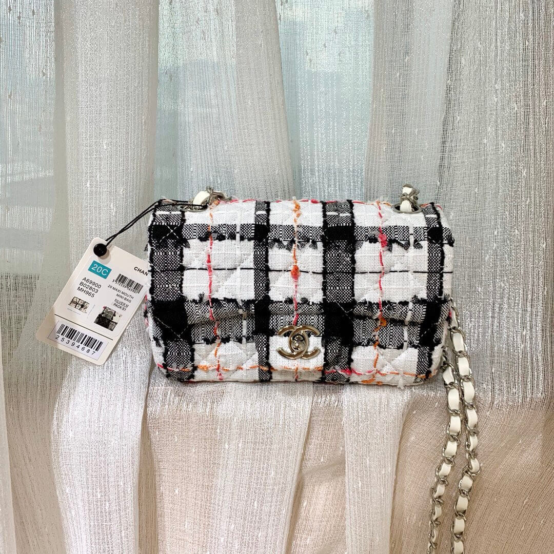 Chanel Tweed 20cm Classic Flap Bag A01116 White/Black