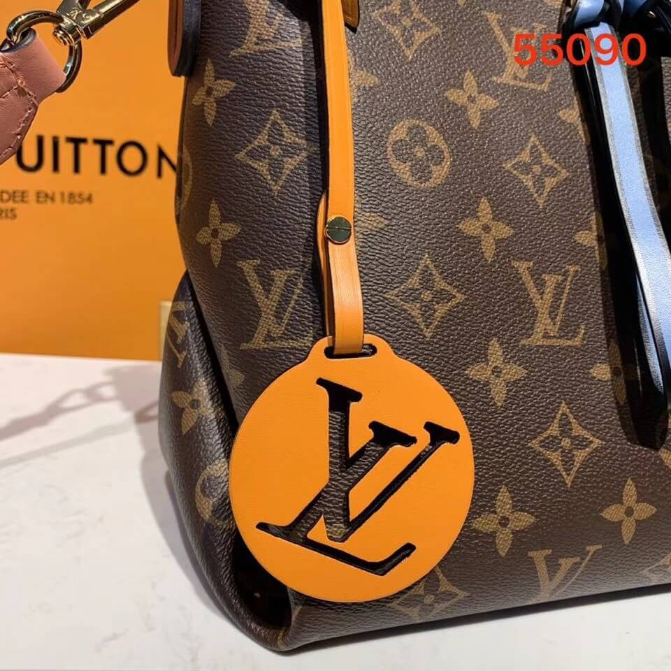 Louis Vuitton Monogram Canvas Beaubourg Hobo MiNi M55090