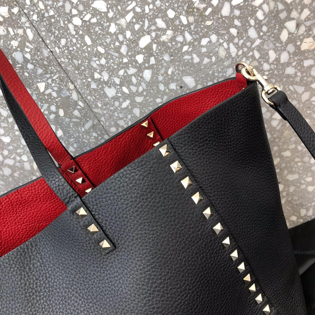 Valentino Garavani Medium Double Rockstud Reversible Tote Bag 0067J Black/Red