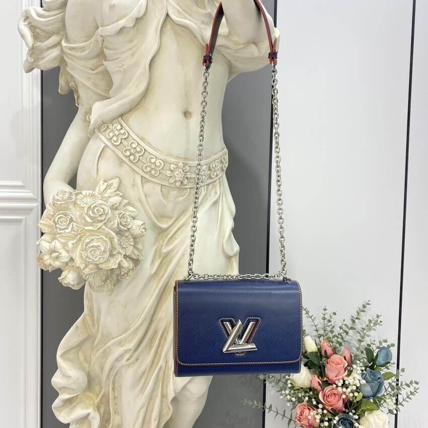 Louis Vuitton Epi Leather Twist MM M50282 Navy Blue/Red