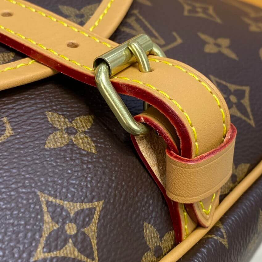 Louis Vuitton Monogram Canvas Saumur MM M42256