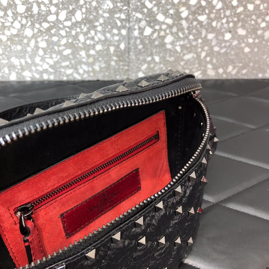 Valentino Garavani Rockstud Spike Waxy Leather Belt Bag 0620B