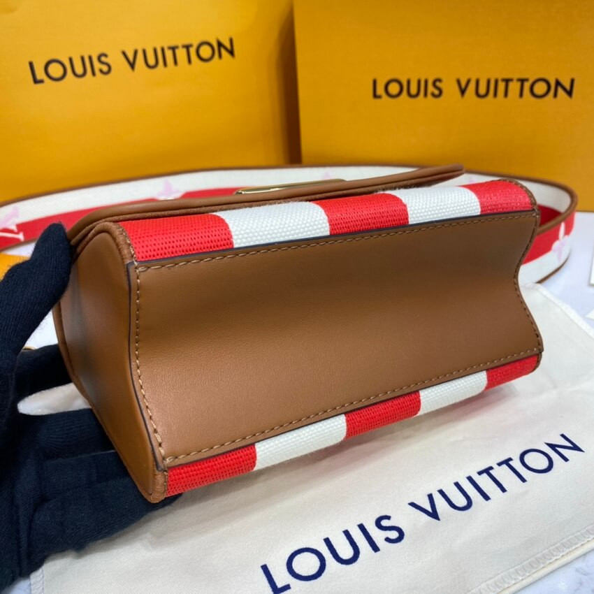 Louis Vuitton Twist PM M57722