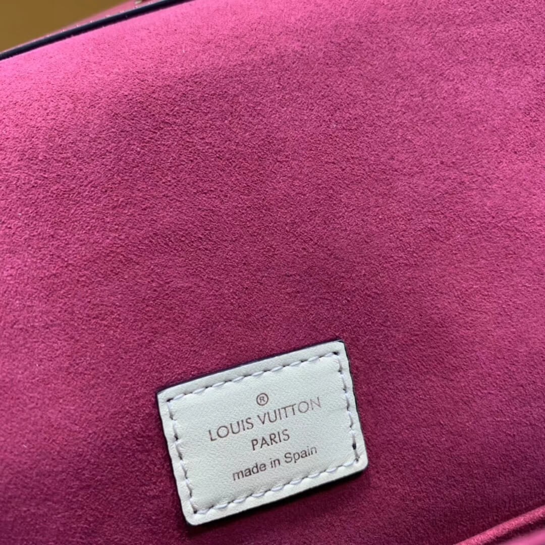 Louis Vuitton Cluny BB M44454