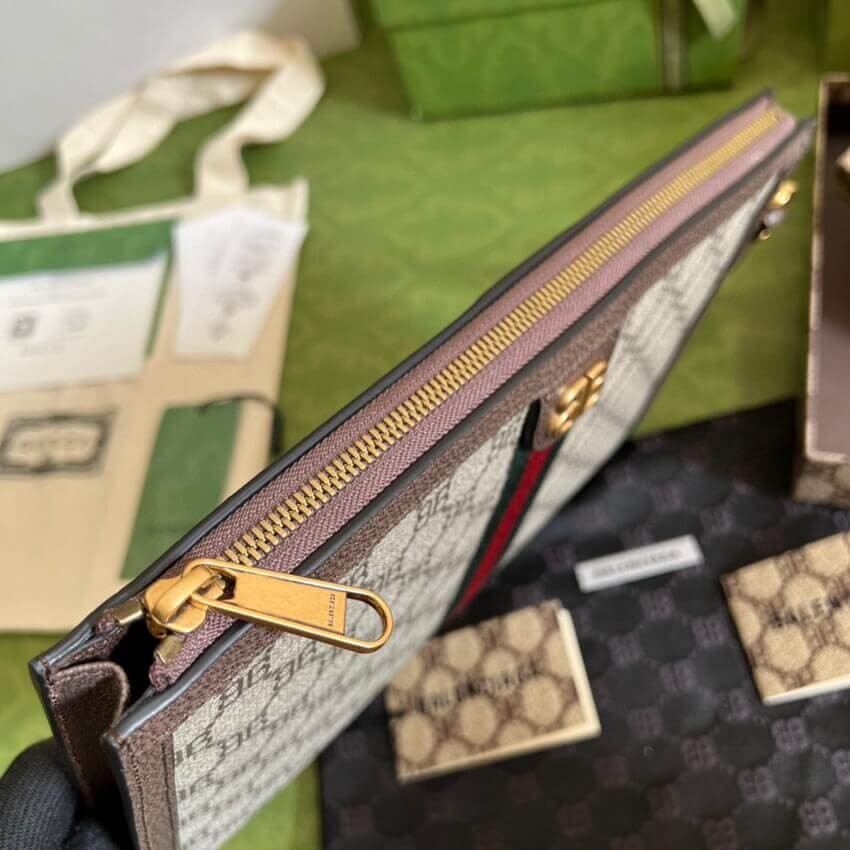 Balenciaga x Gucci Hacker Pouch 680382