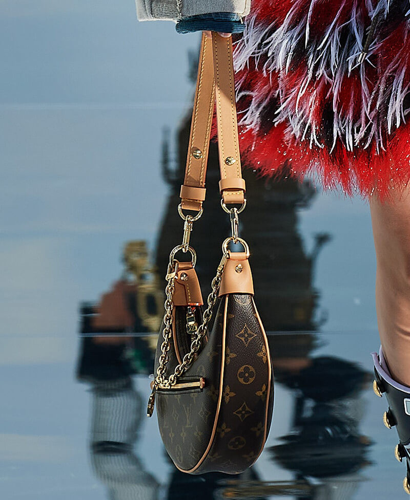 Louis Vuitton Monogram Canvas Odeo Hobo Bag M44036