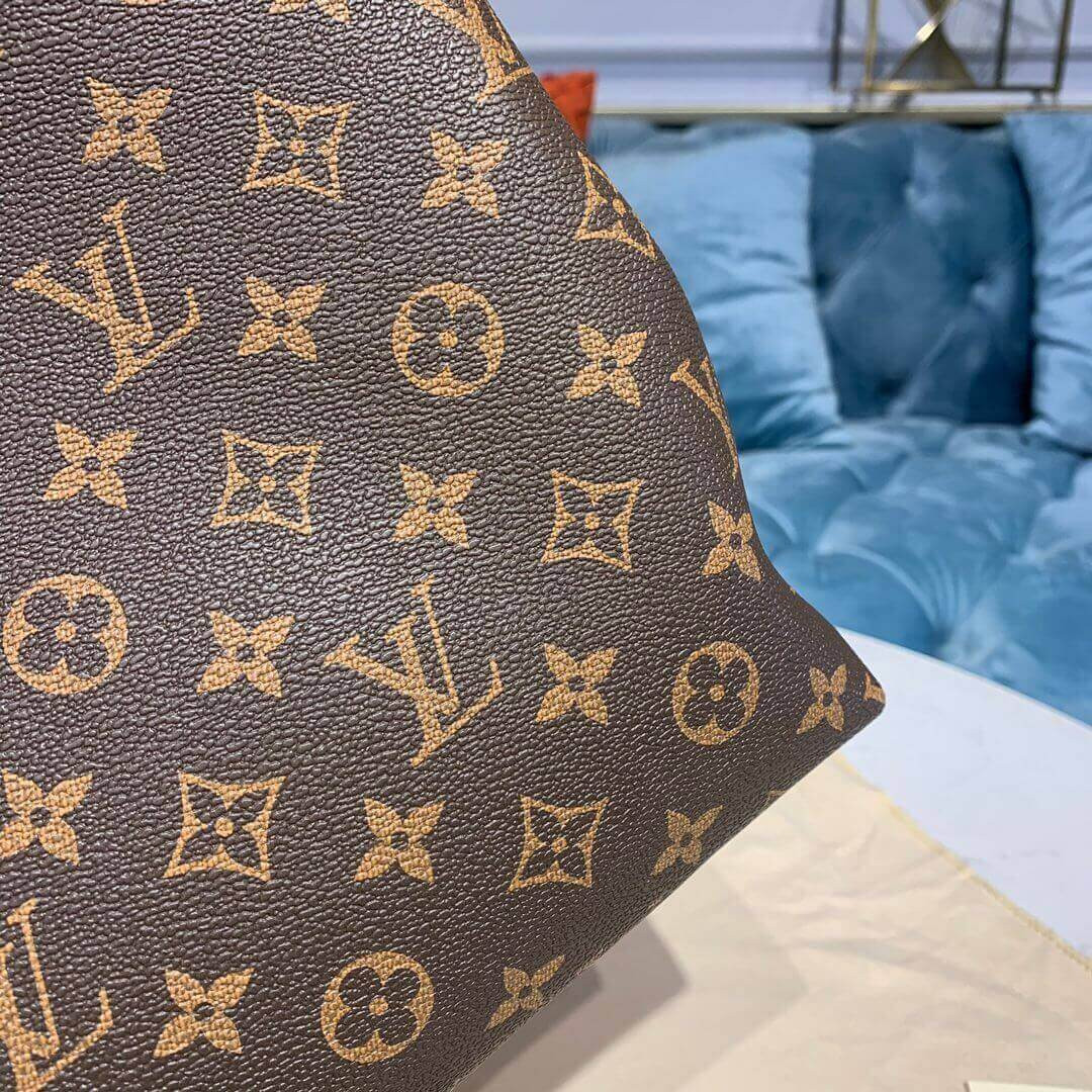 Louis Vuitton Monogram Canvas Graceful PM M43700