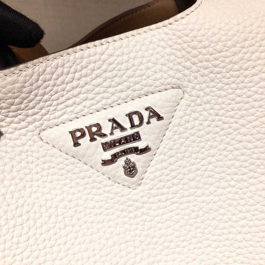 Prada Leather Handbag 1BG335