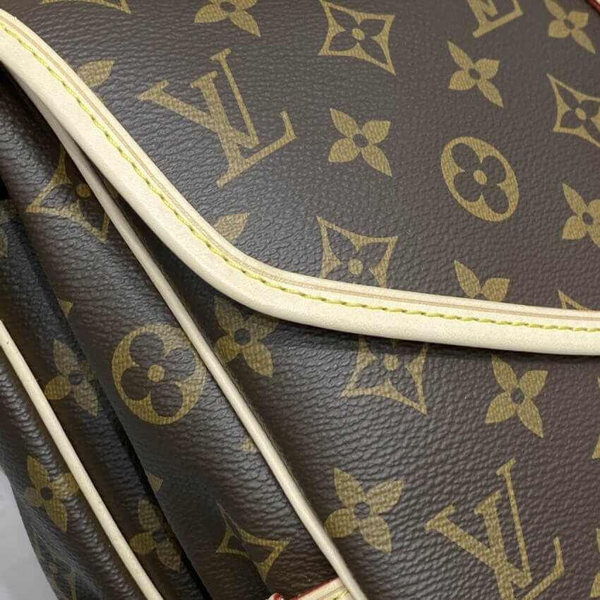 Louis Vuitton Monogram Canvas Saumur MM M40710