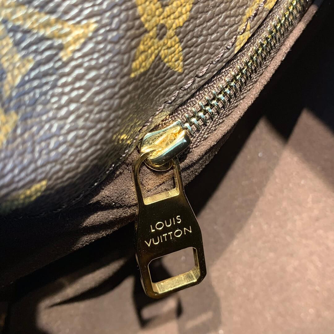 Louis Vuitton Monogram Canvas Metis M40781