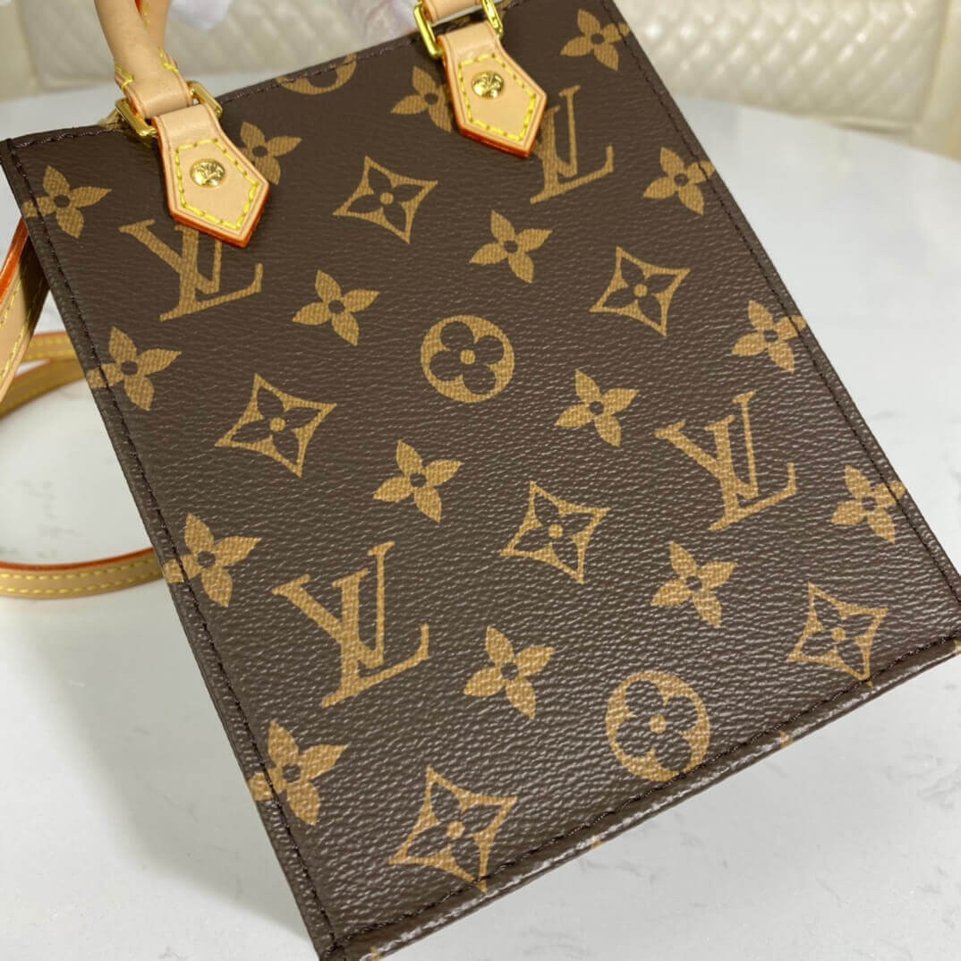 Louis Vuitton Petit Sac Plat M69442