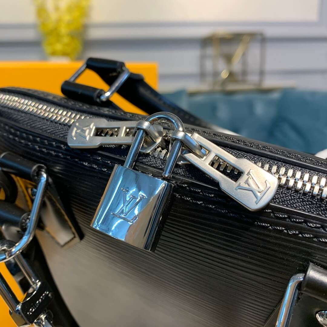 Louis Vuitton Epi Leather Alma PM M40862