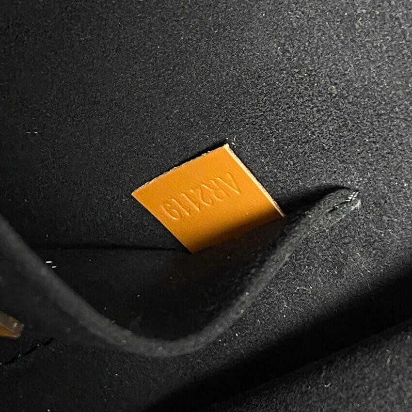 Louis Vuitton Dauphine MM M44391