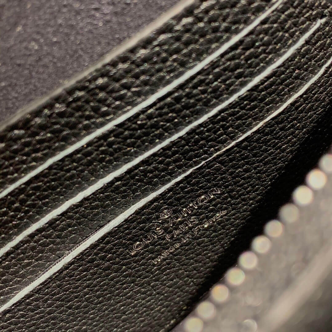 Louis Vuitton Mylockme Chain Pochette N97000