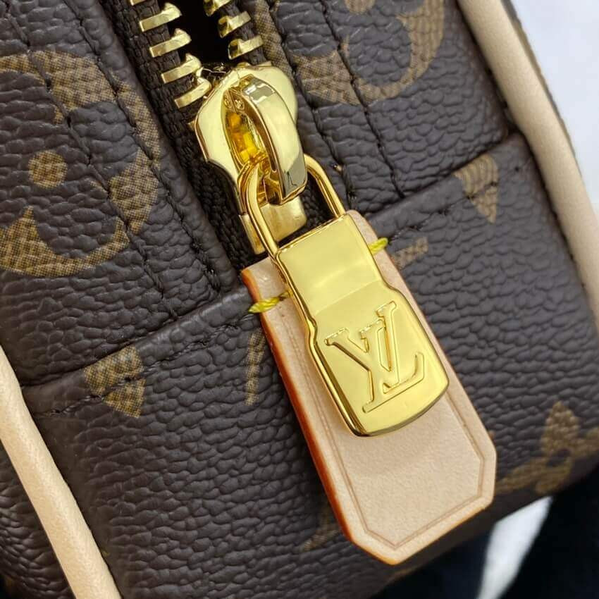 Louis Vuitton Monogram Canvas Toilet Pouch PM M47507