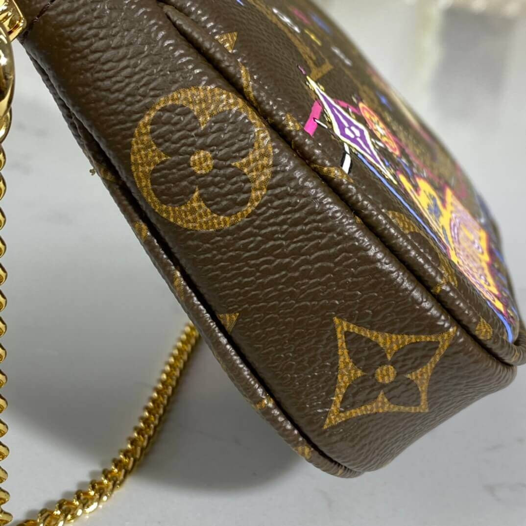 Louis Vuitton Mini Pochette Accessoires M69752