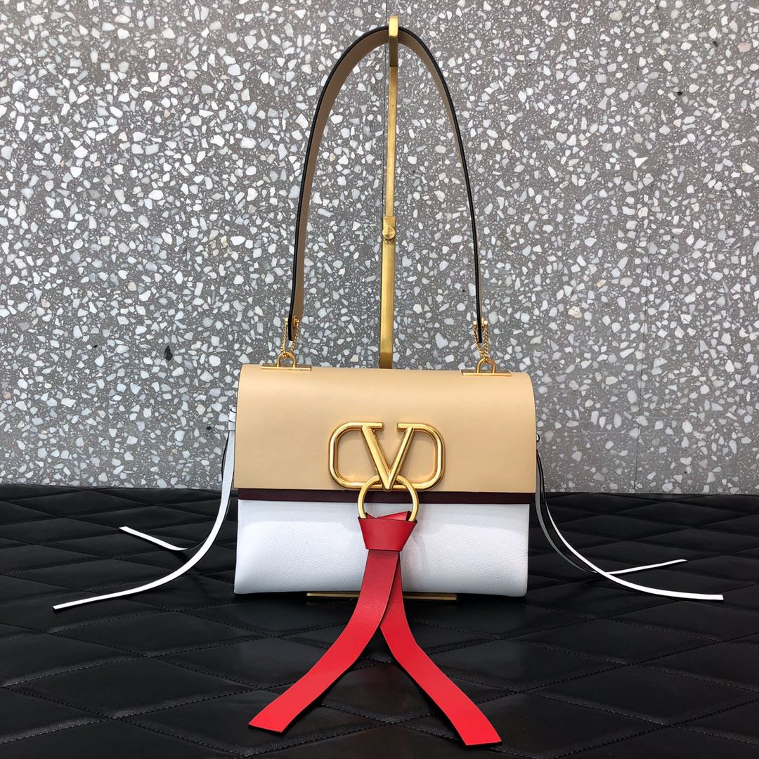 Valentino Garavani Small Vring Smooth Calfskin And Buffalo Leather Shoulder Bag 0003