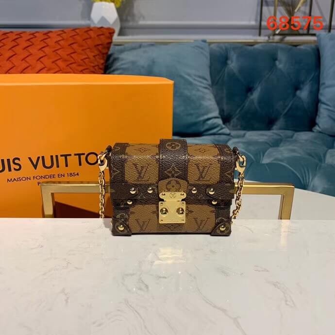 Louis Vuitton Essential Trunk M68575