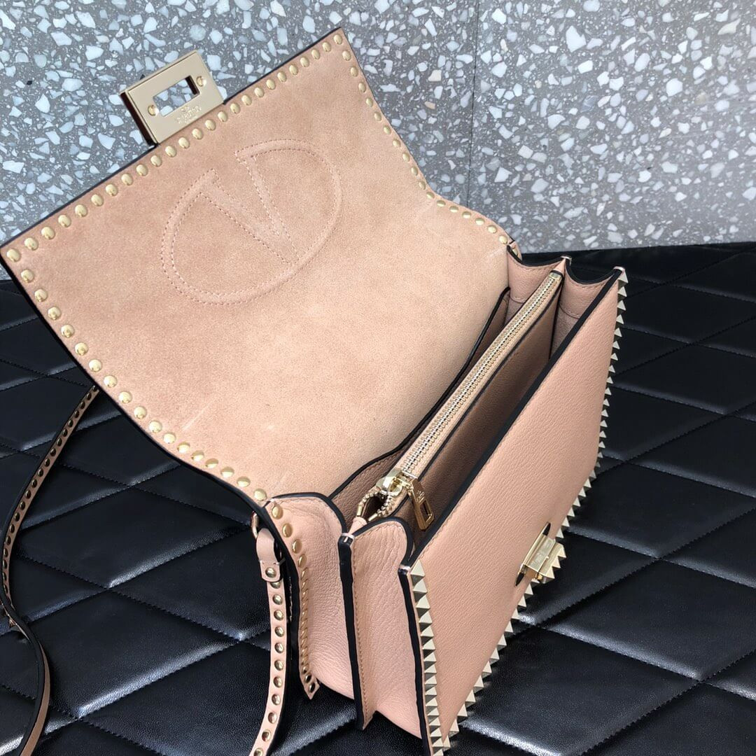 Valentino Garavani Rockstud No Limit Handbag 0044