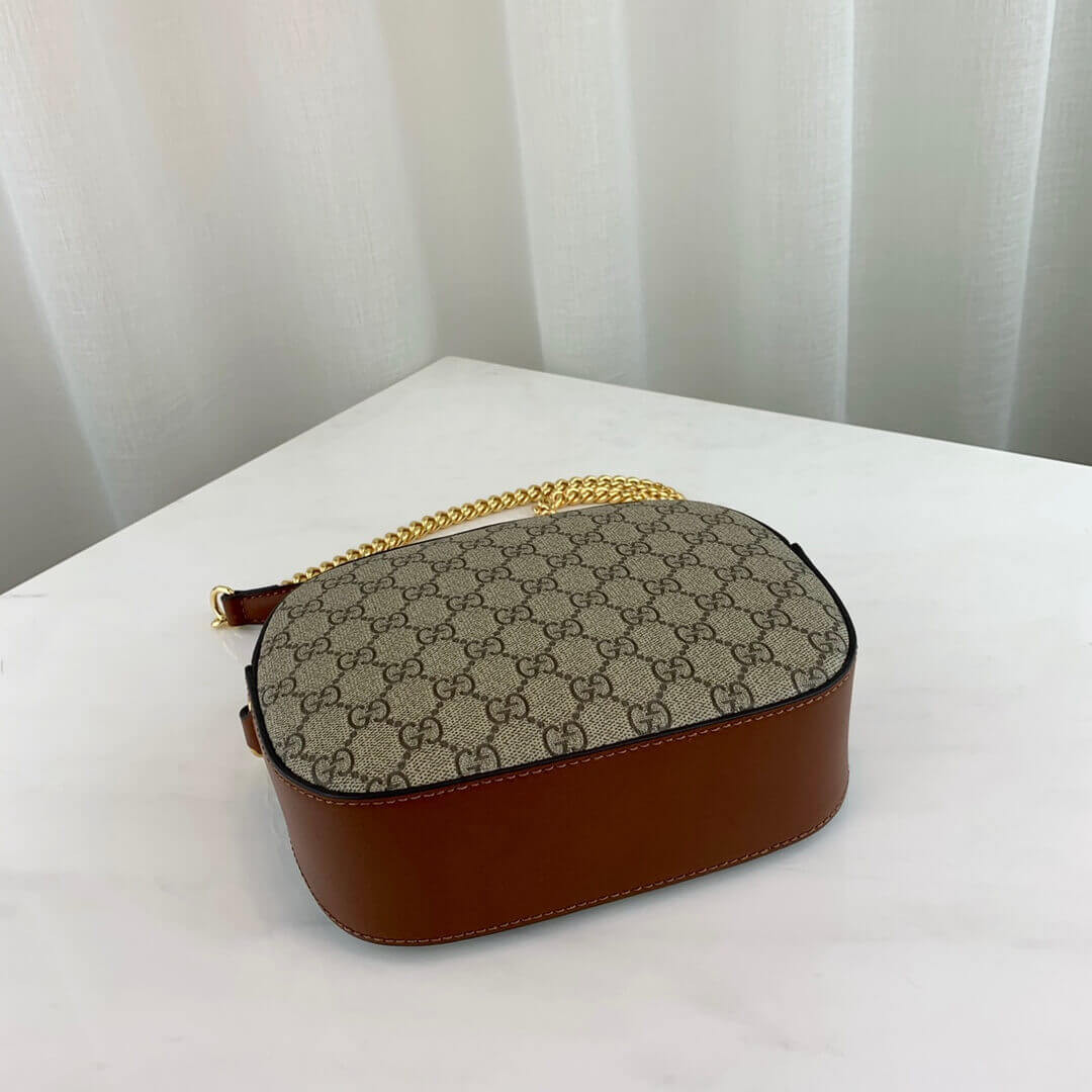 Gucci GG Supreme Mini Chain Bag 409535