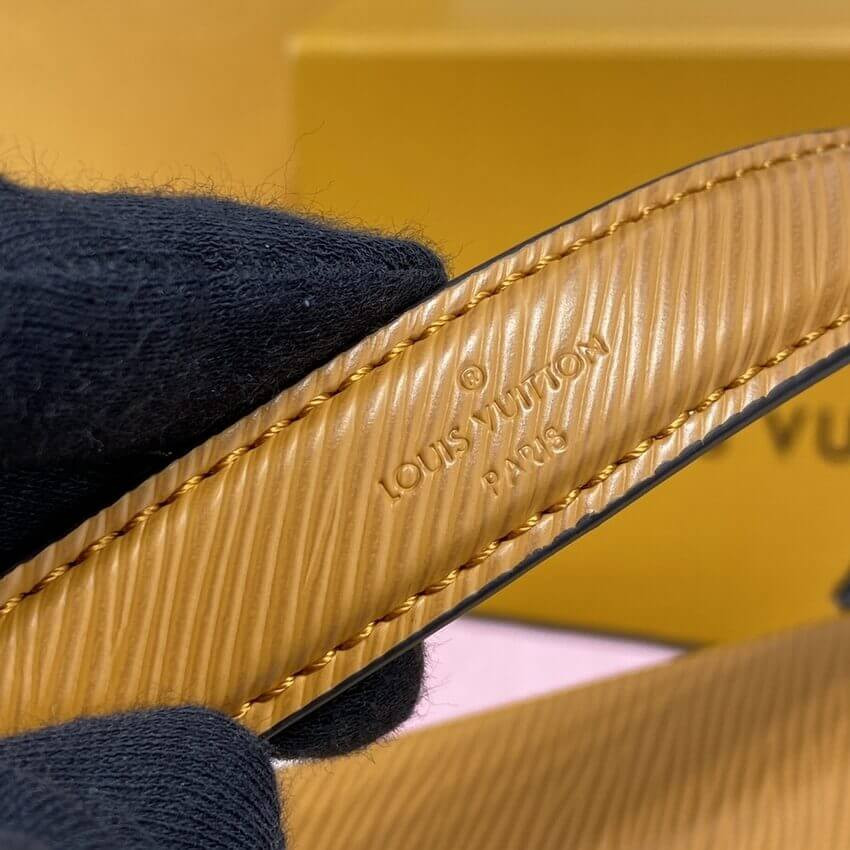 Louis Vuitton Epi Leather Twist MM M59026 Gold Cipango