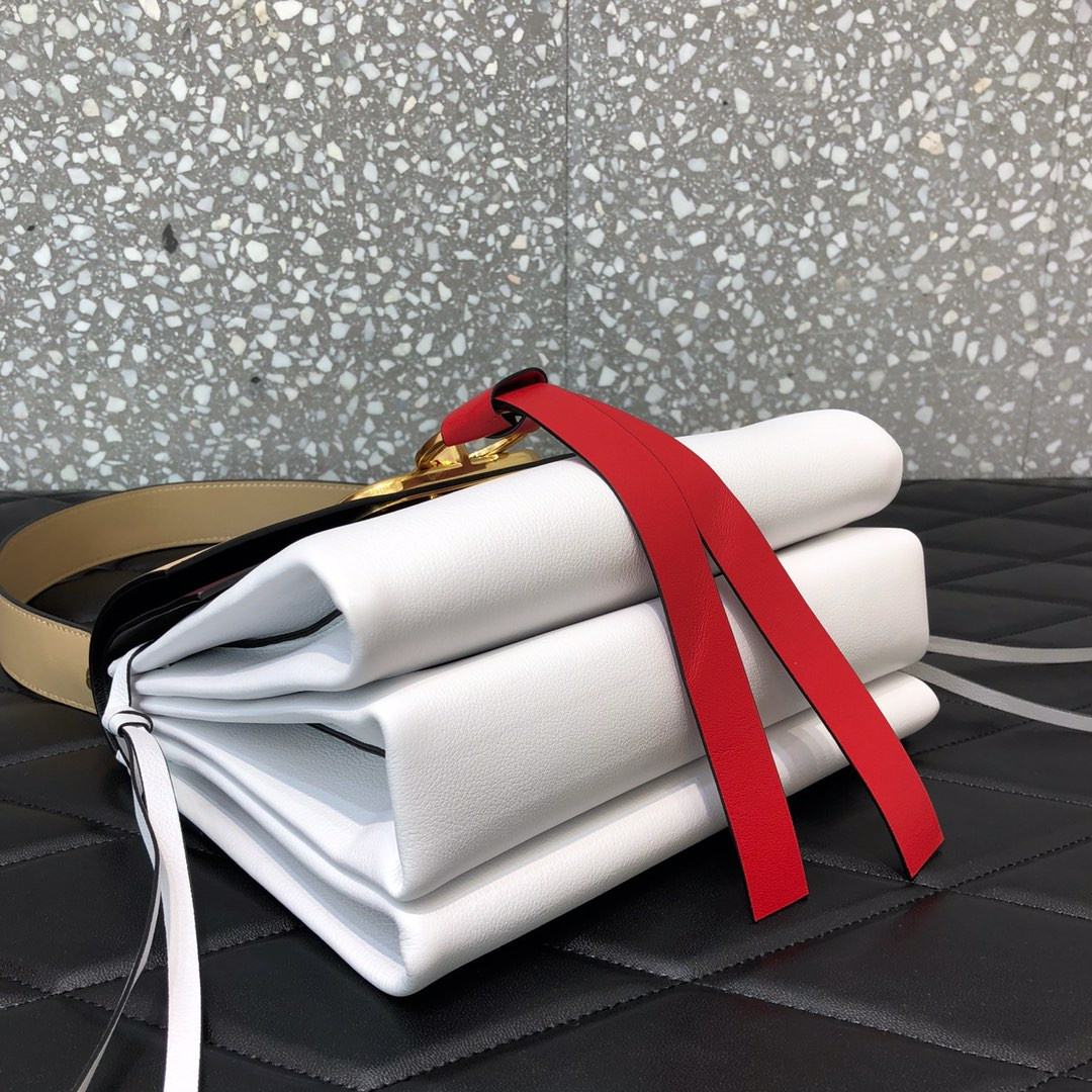 Valentino Garavani Small Vring Smooth Calfskin And Buffalo Leather Shoulder Bag 0003