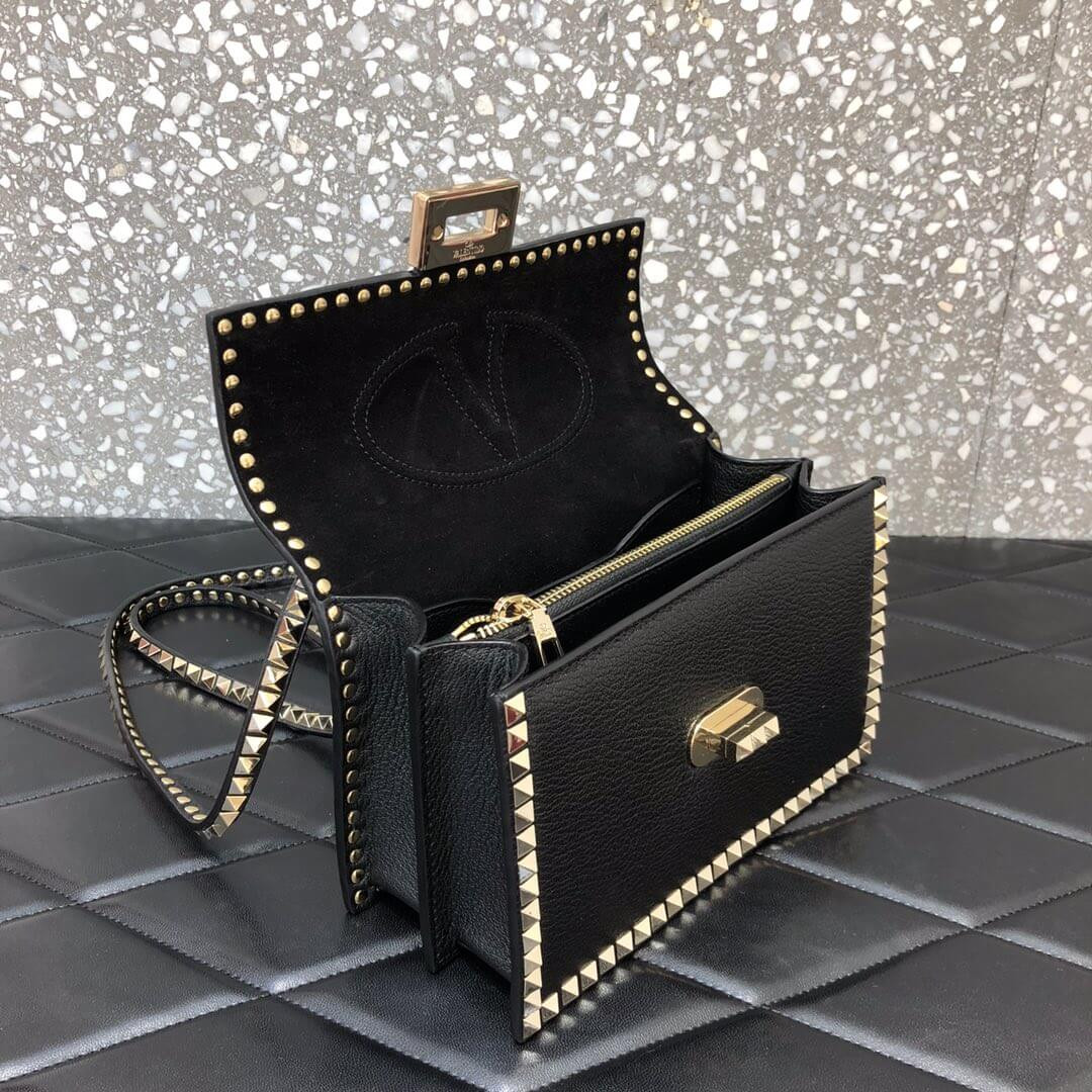 Valentino Garavani Rockstud No Limit Crossbody Bag 0033