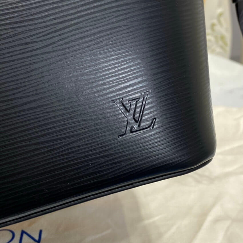 Louis Vuitton Epi Leather Neverfull MM M40392 Black