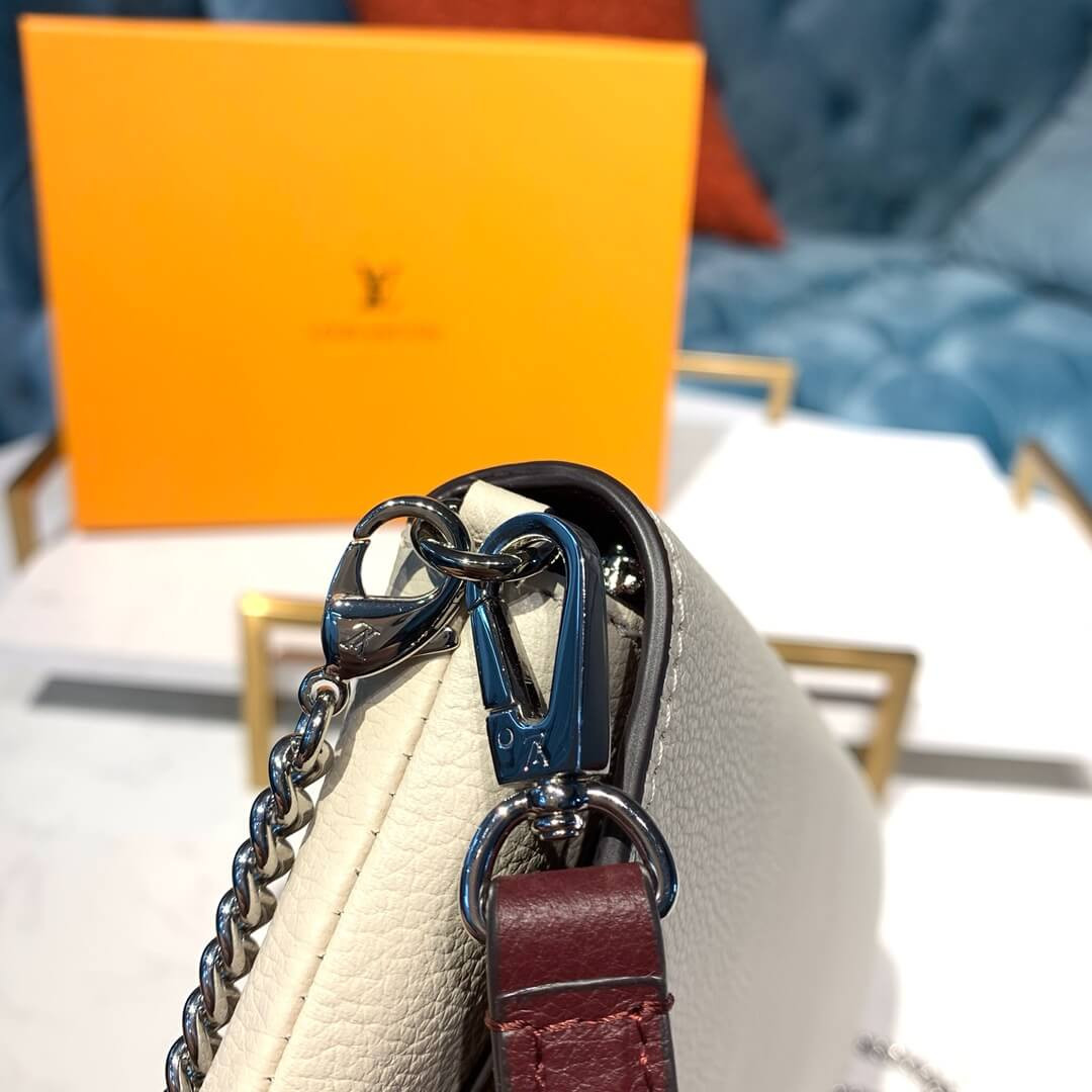 Louis Vuitton Mylockme Pochette M63926