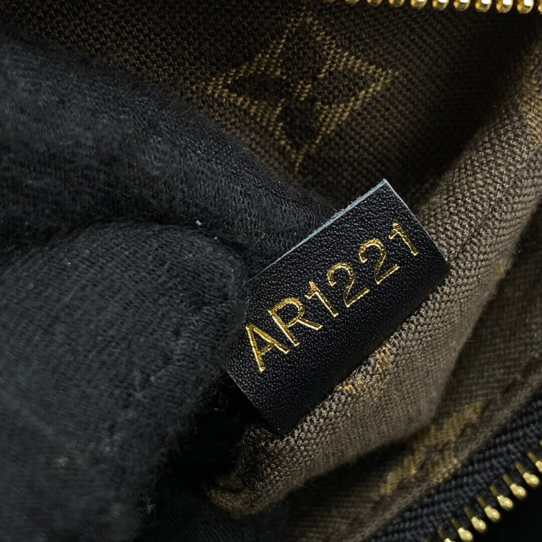 Louis Vuitton Swing Bag M20393 Black