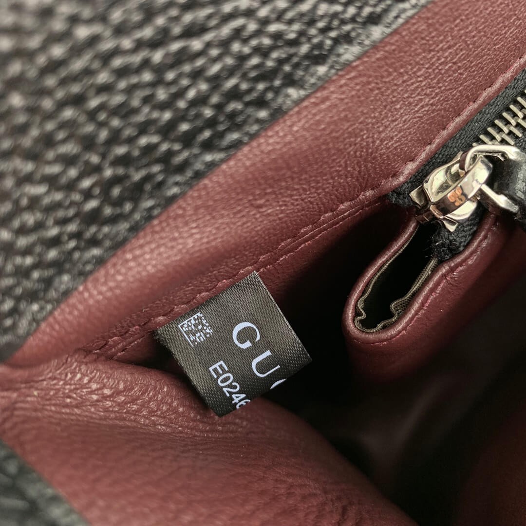 Gucci Zumi Grainy Leather Small Top Handle Bag 569712