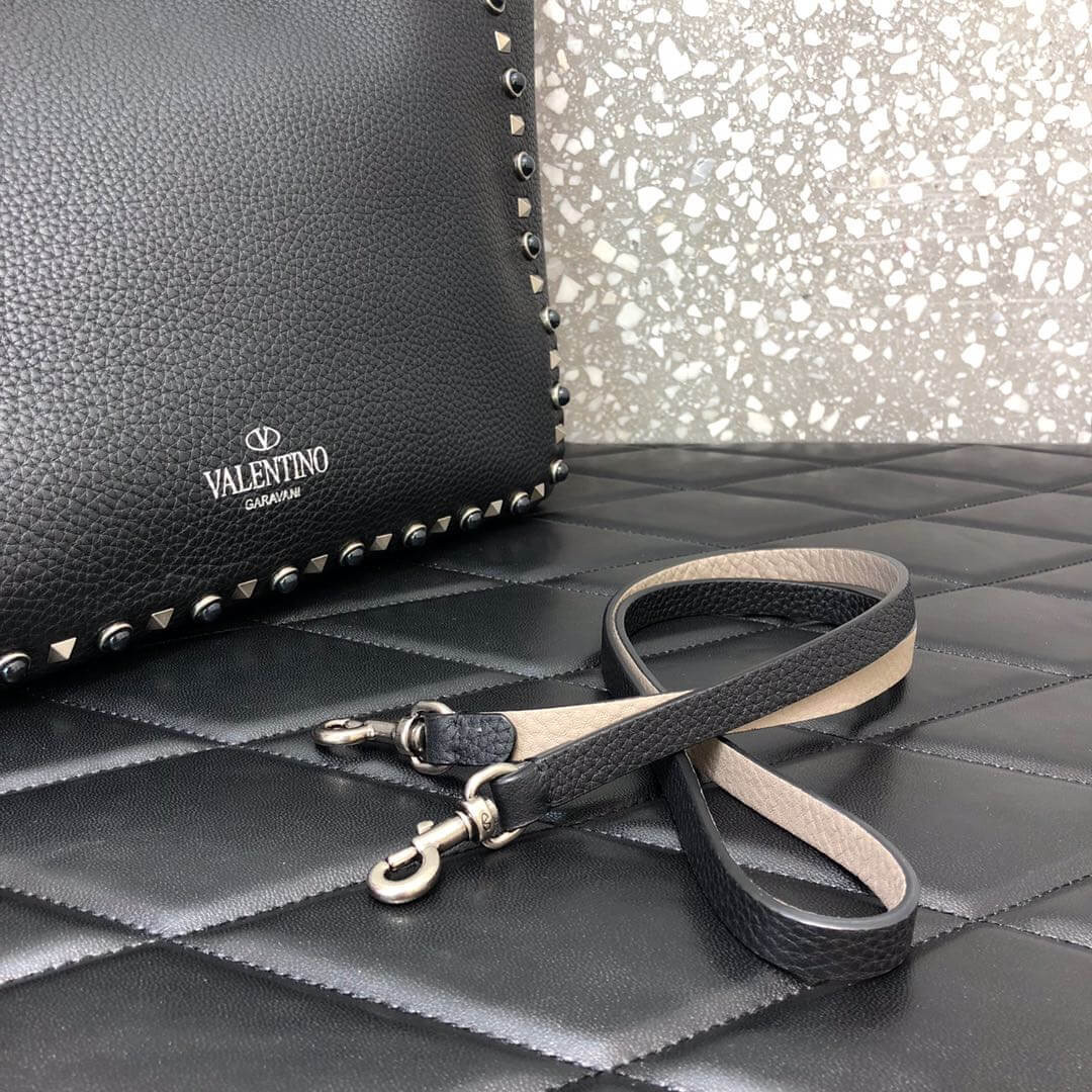 Valentino Garavani Medium Double Rockstud Reversible Tote Bag 0067Y Black/Off-white