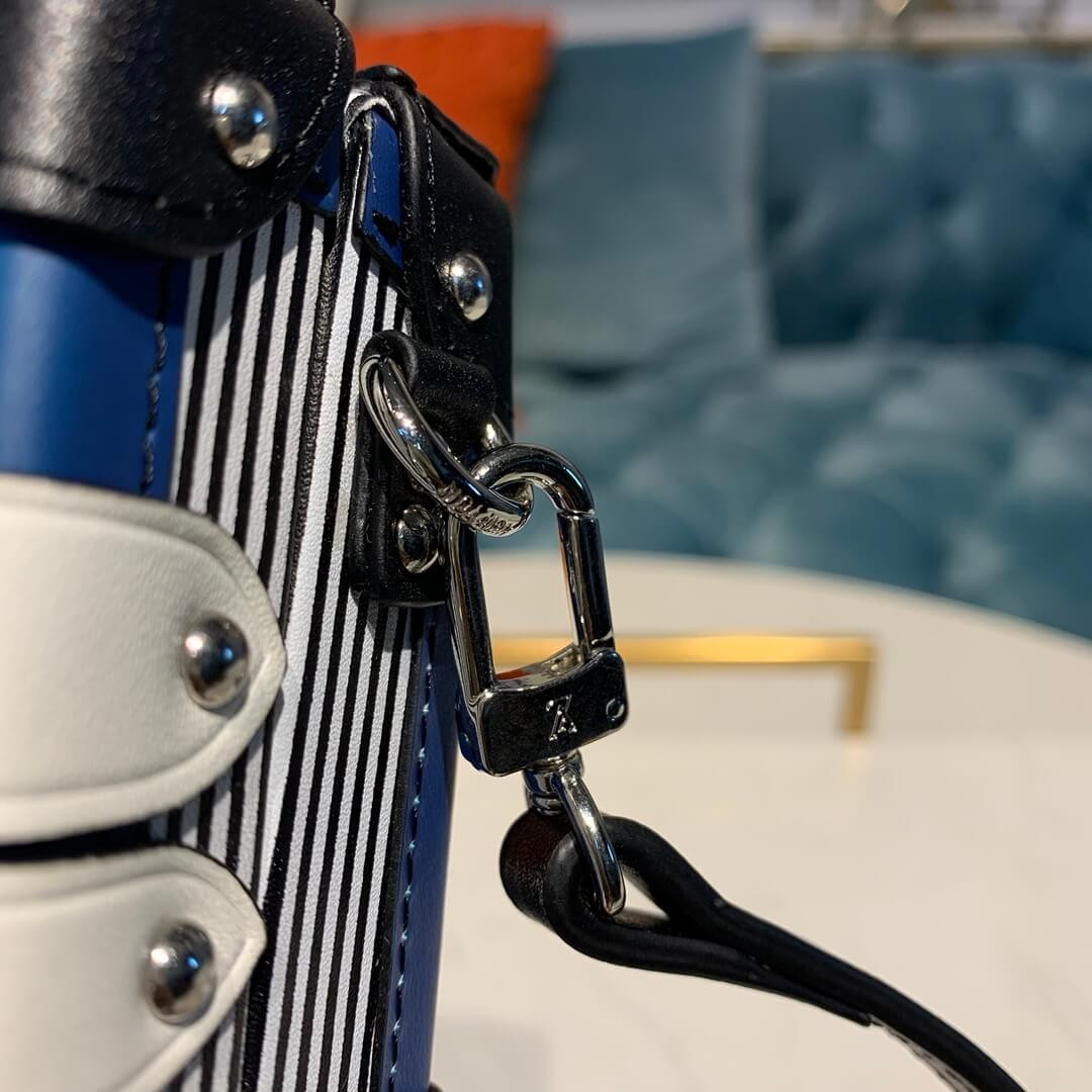 Louis Vuitton Petite Malle M53847