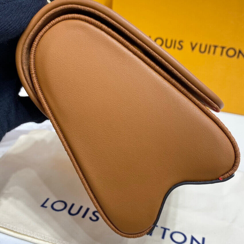 Louis Vuitton Twist PM M57722
