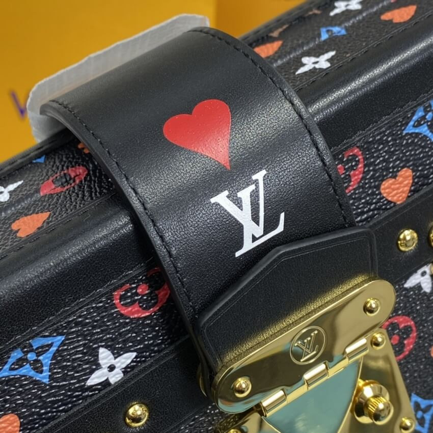 Louis Vuitton Game On Petite Malle M57454