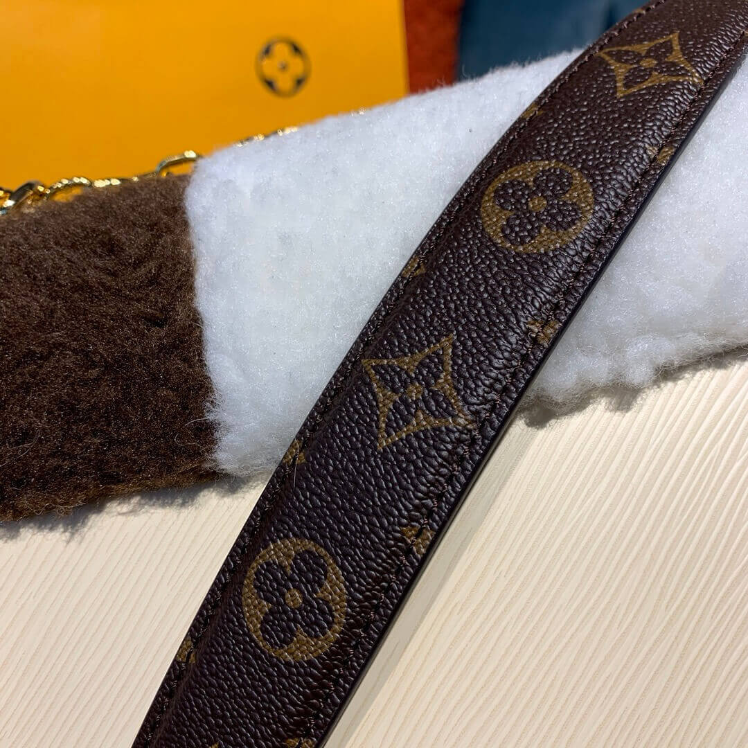Louis Vuitton Twist MM M55450 In Leather and Shearling