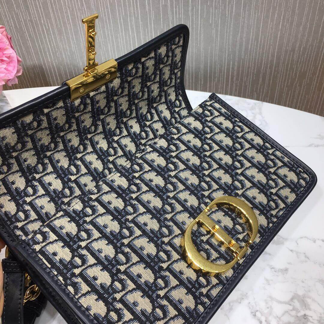 Christian Dior 30 Montaigne Flap Chain Bag M9208