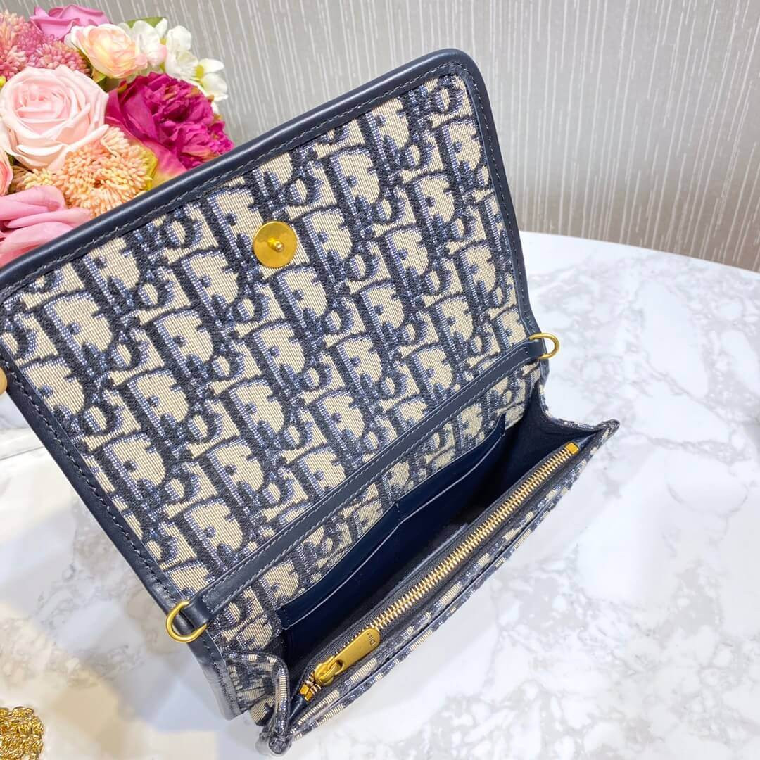 Christian Dior 30 Montaigne 2-In-1 Pouch S2086