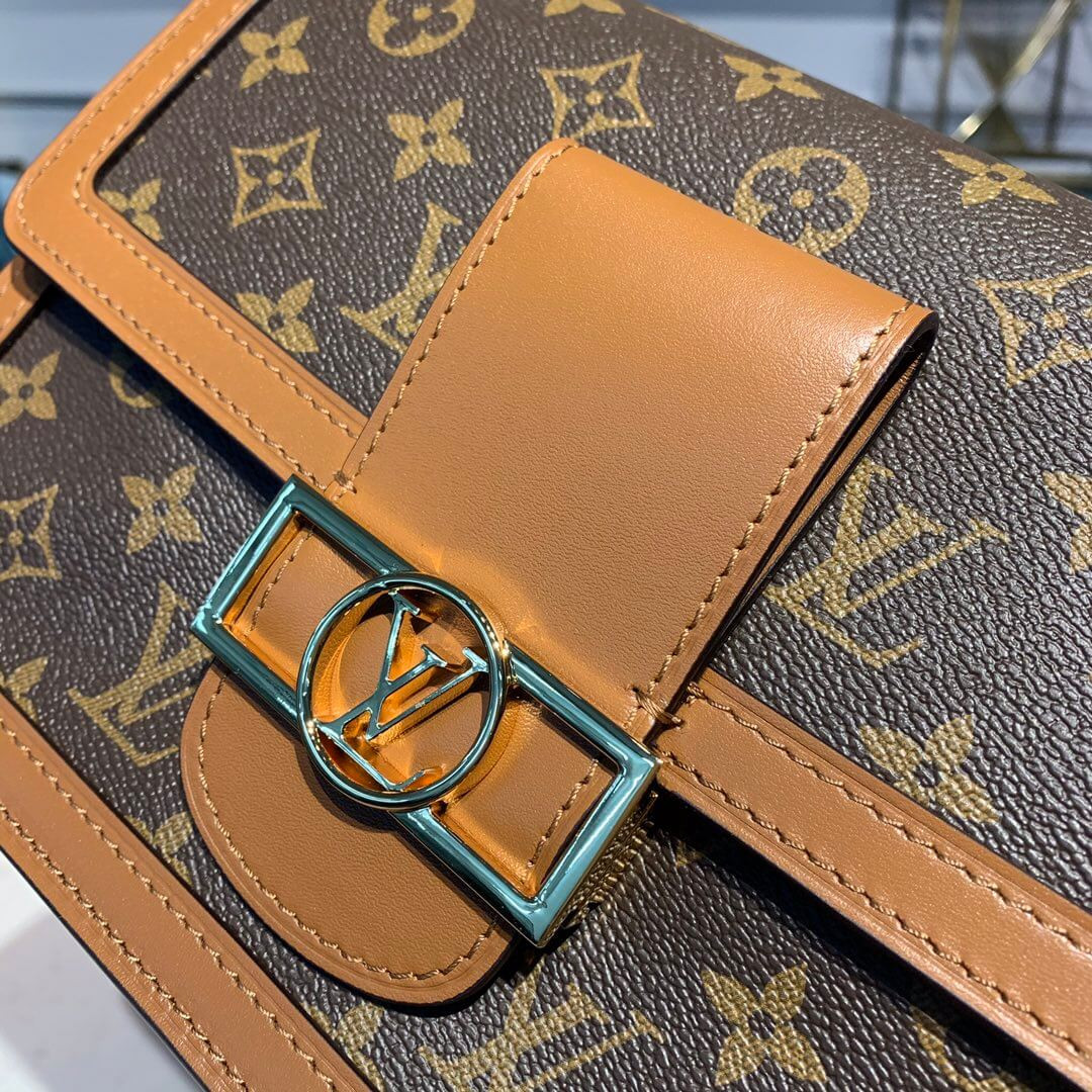 Louis Vuitton Dauphine MM M44392