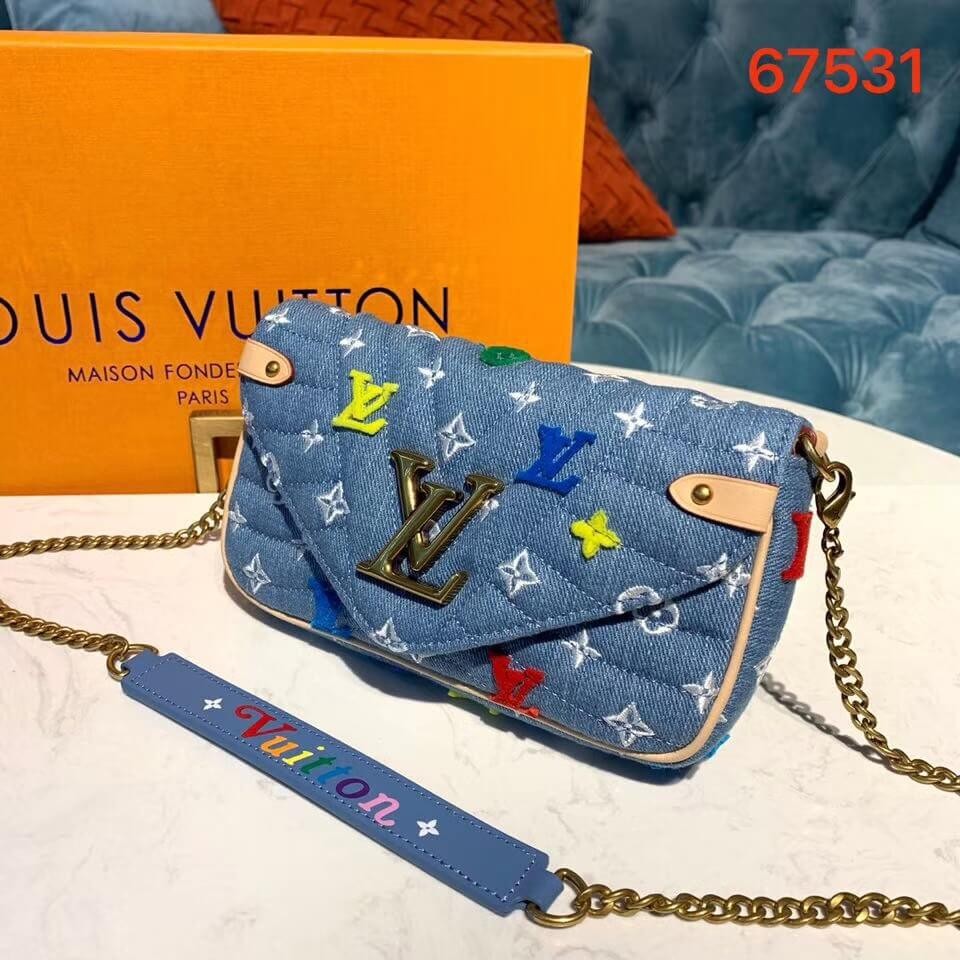 Louis Vuitton New Wave Chain Pochette M67531